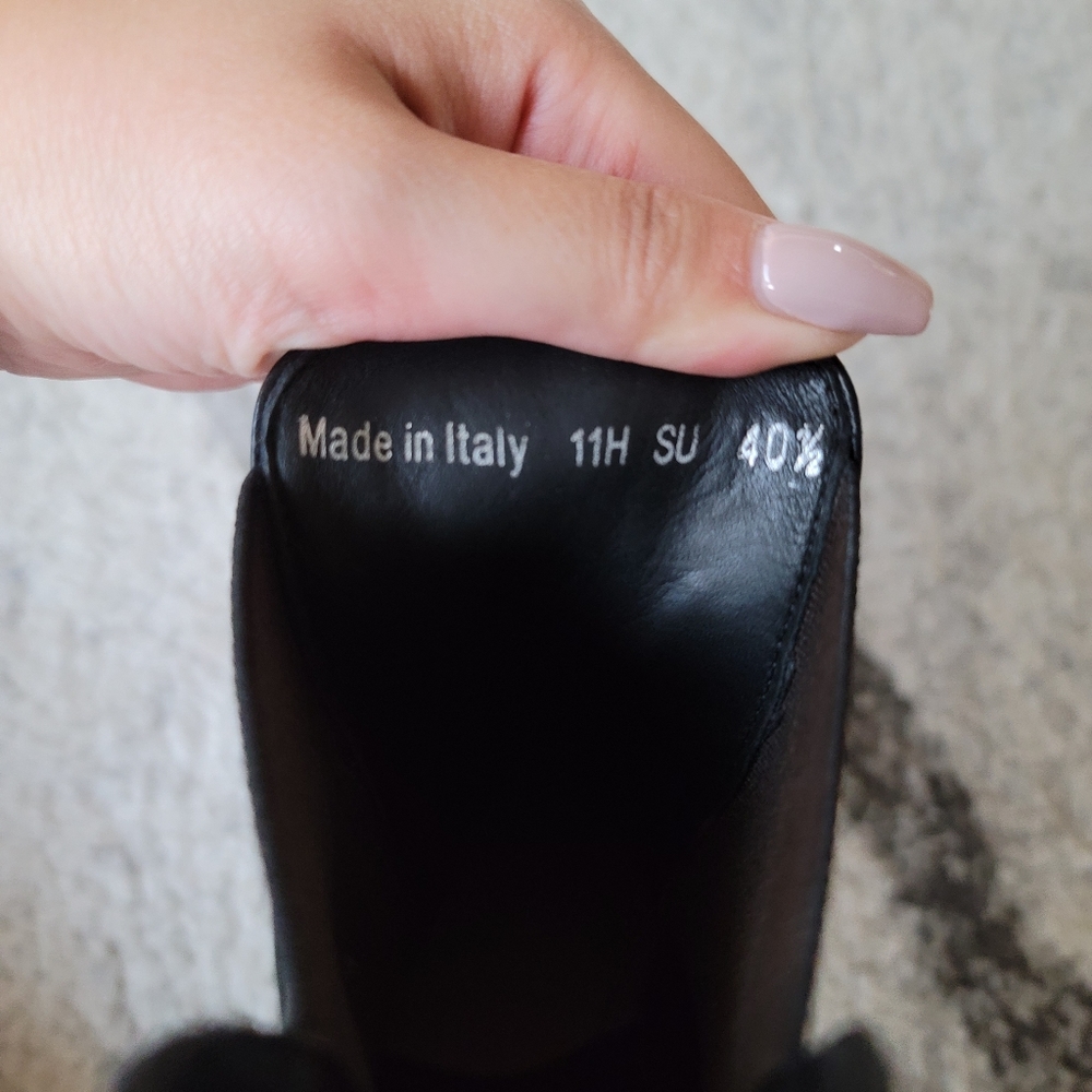 Like New Men's Dior Boots - Picture 10 of 12